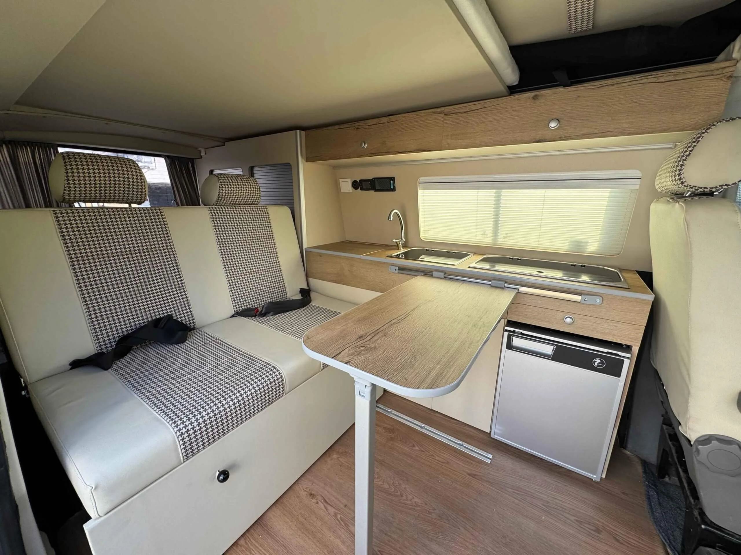 Transporter T4 Karavan Dönüşümü Paketi - Görsel 5