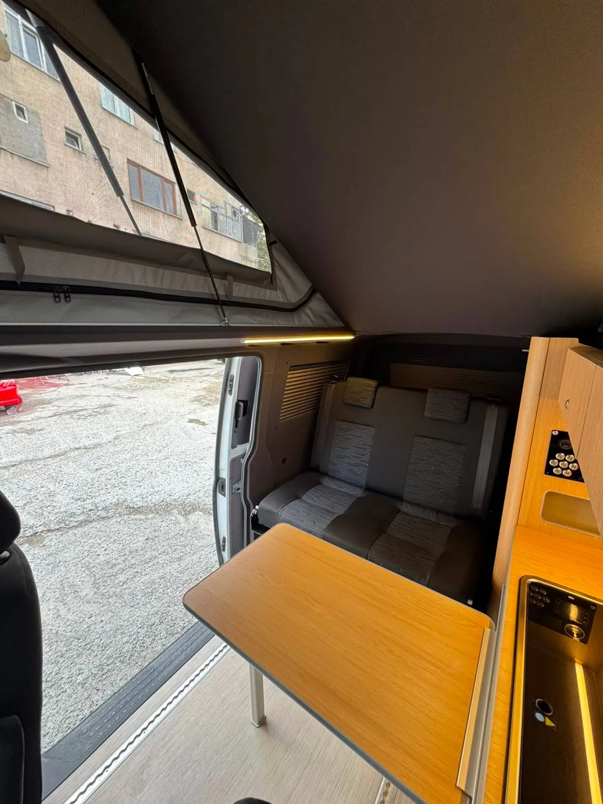 Transporter Karavan Dönüşümü